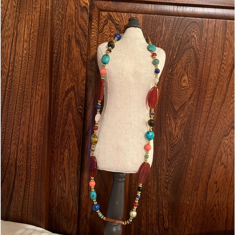 Lorren Bell Necklace,Beautiful with crystals/beads & faux stones, good condition